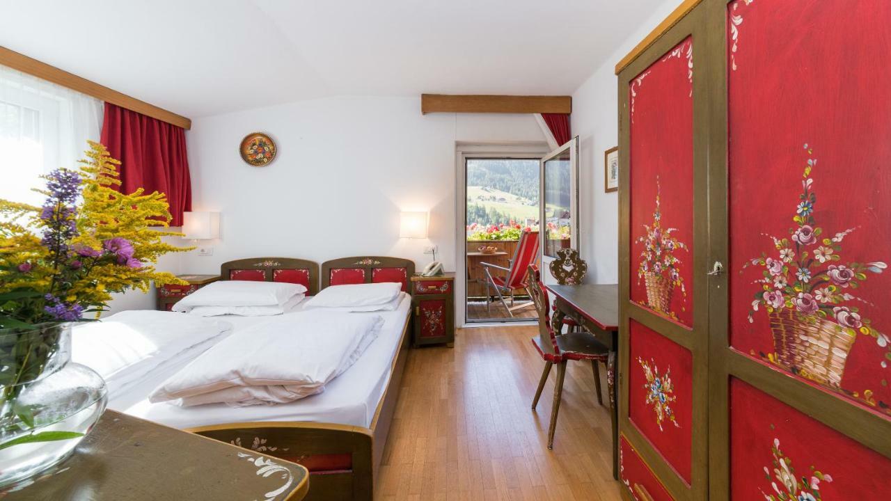 Appartchalet La Rondula Ortisei Exterior foto